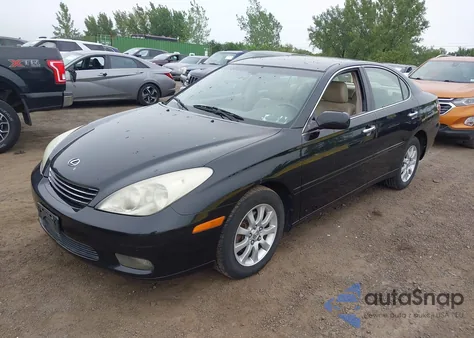 2002 Lexus Es 300 z USA, uszkodzony, nr VIN JTHBF30G720043452